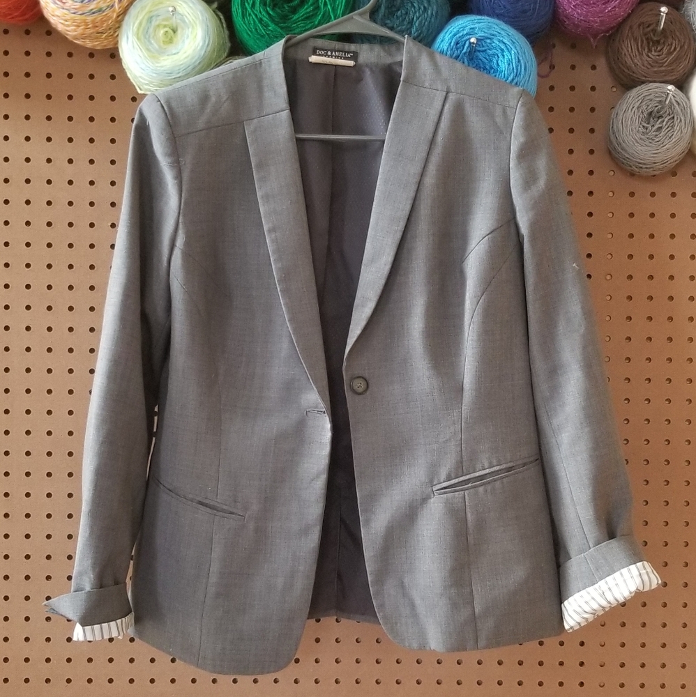Doc & Amelia | Classic Grey Blazer